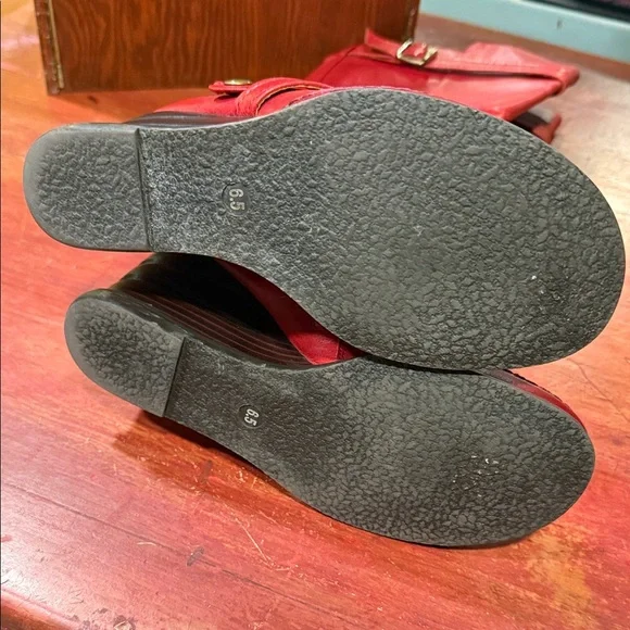 Miz Mooz Red Leather Knee-High Wedge Boots. Size 6.5 - Picture 8 of 13